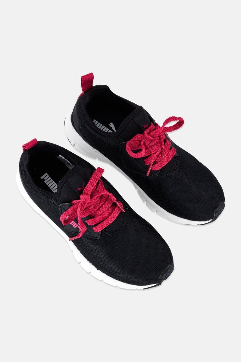 PUMA أحذية تدريب نسائية مزخرفة بتصميم تمويه، سوداء - Image 4